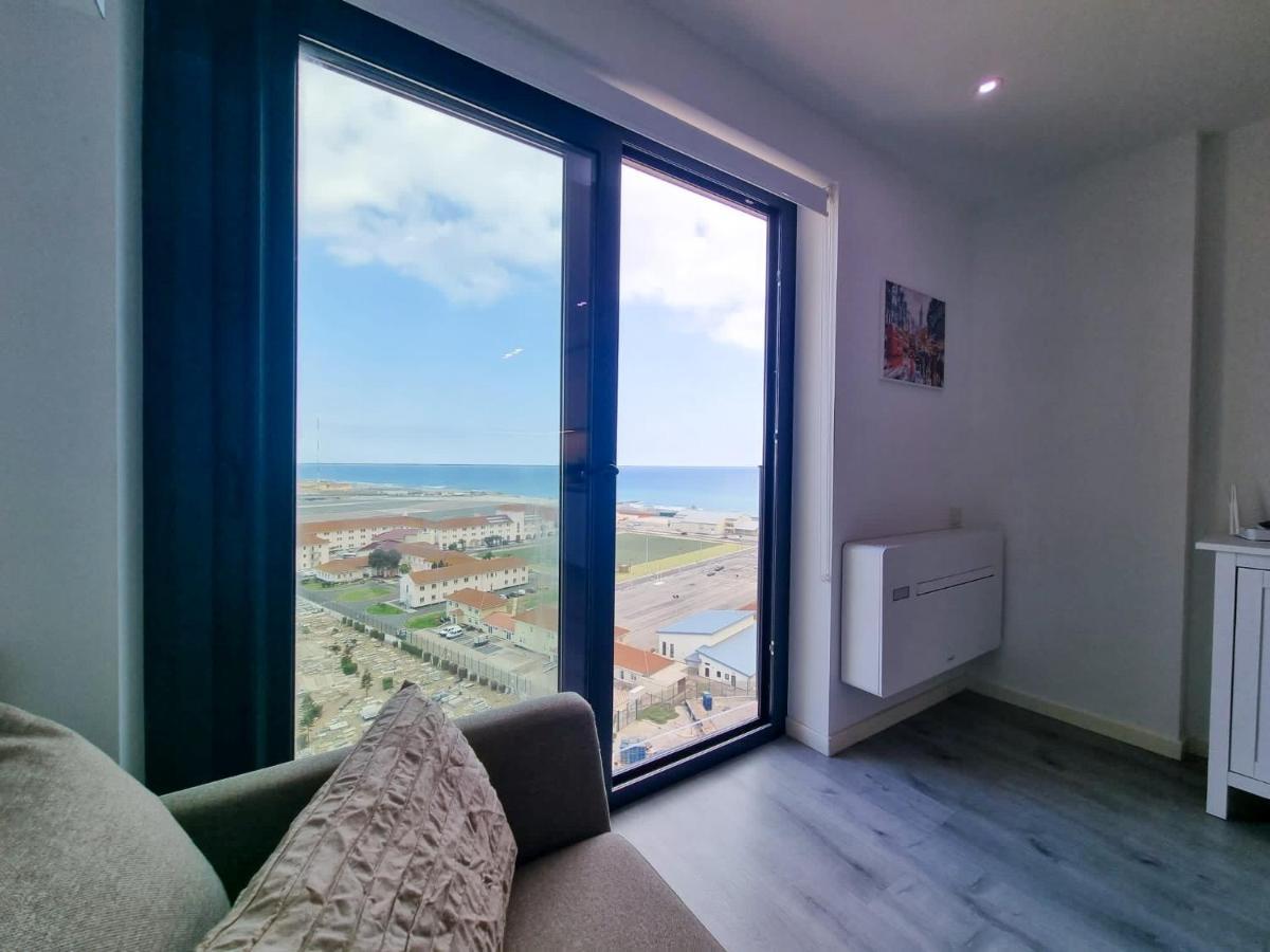 Top Floor Studio - The Hub Gibraltar - Self Catering מראה חיצוני תמונה